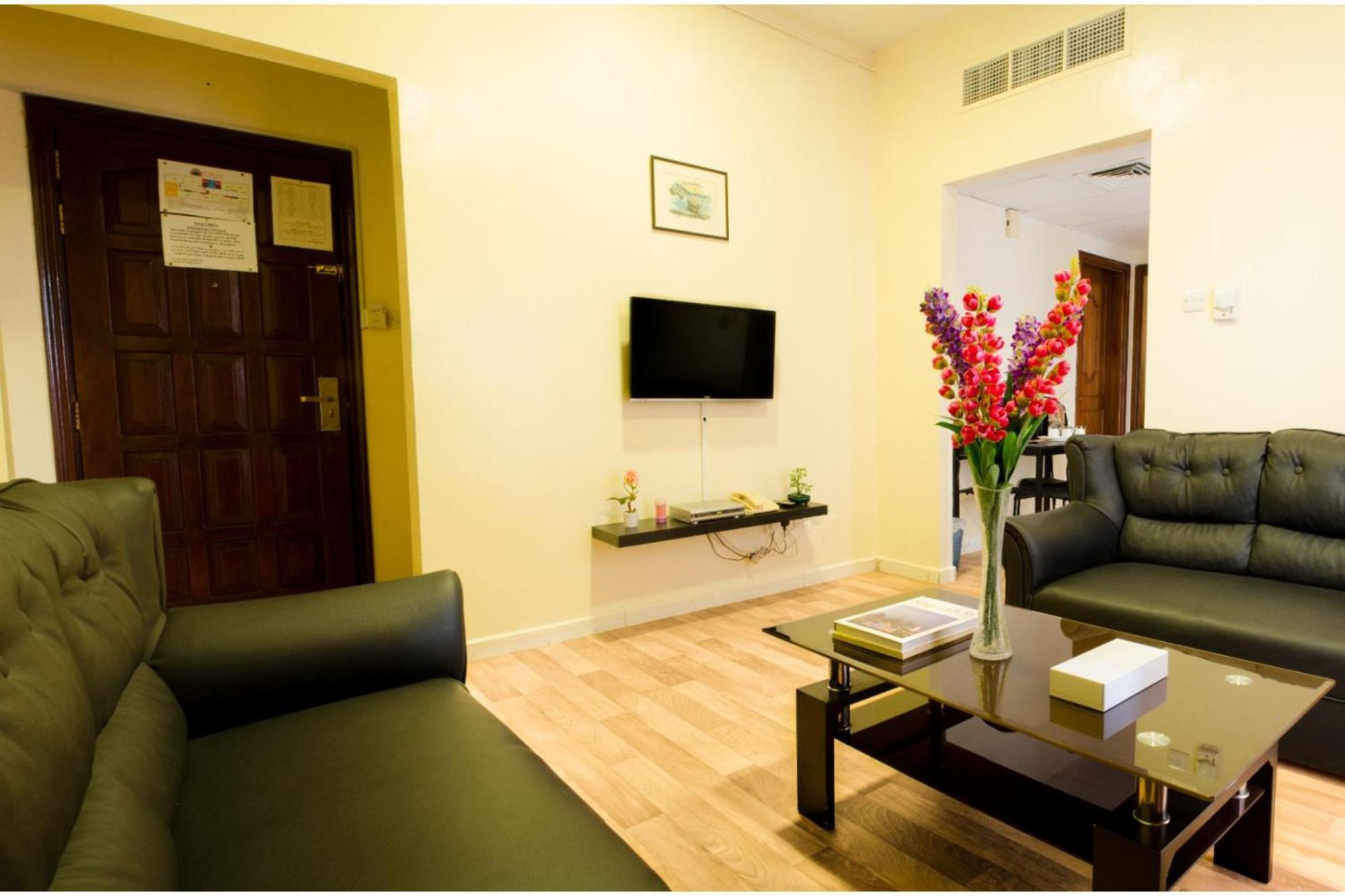 Al Ferdous Hotel Apartment Sharjah Exterior foto