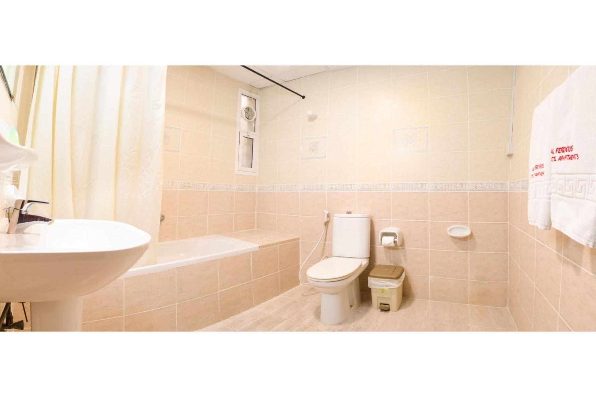 Al Ferdous Hotel Apartment Sharjah Exterior foto
