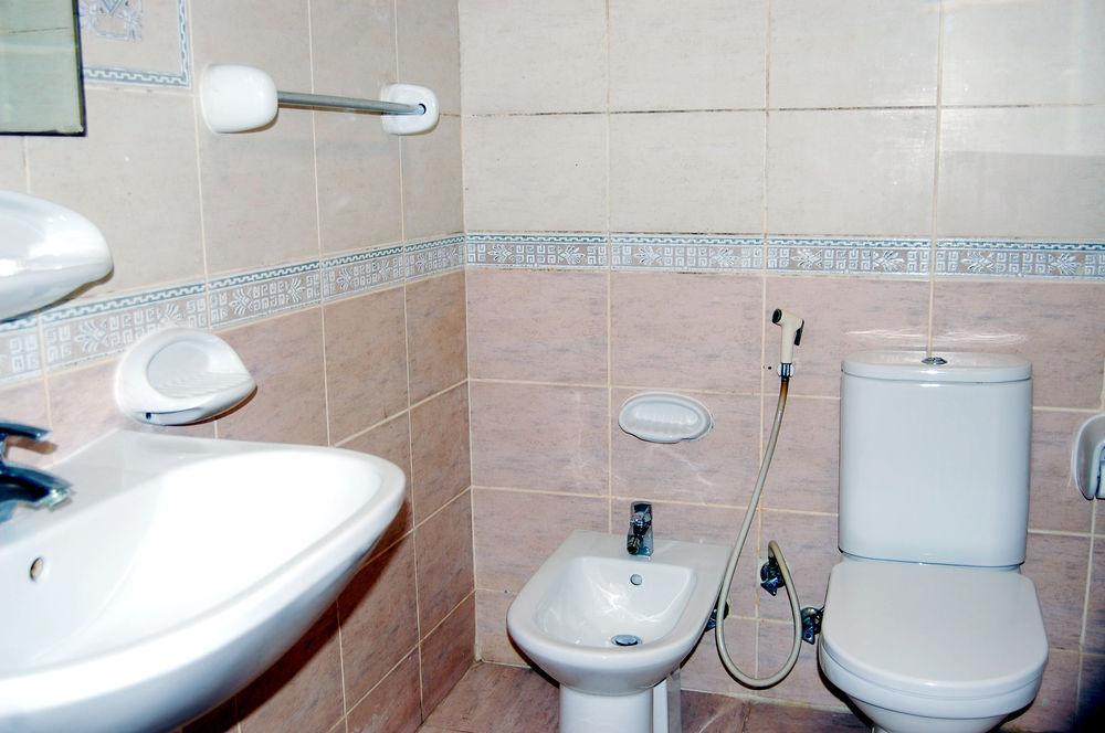 Al Ferdous Hotel Apartment Sharjah Exterior foto