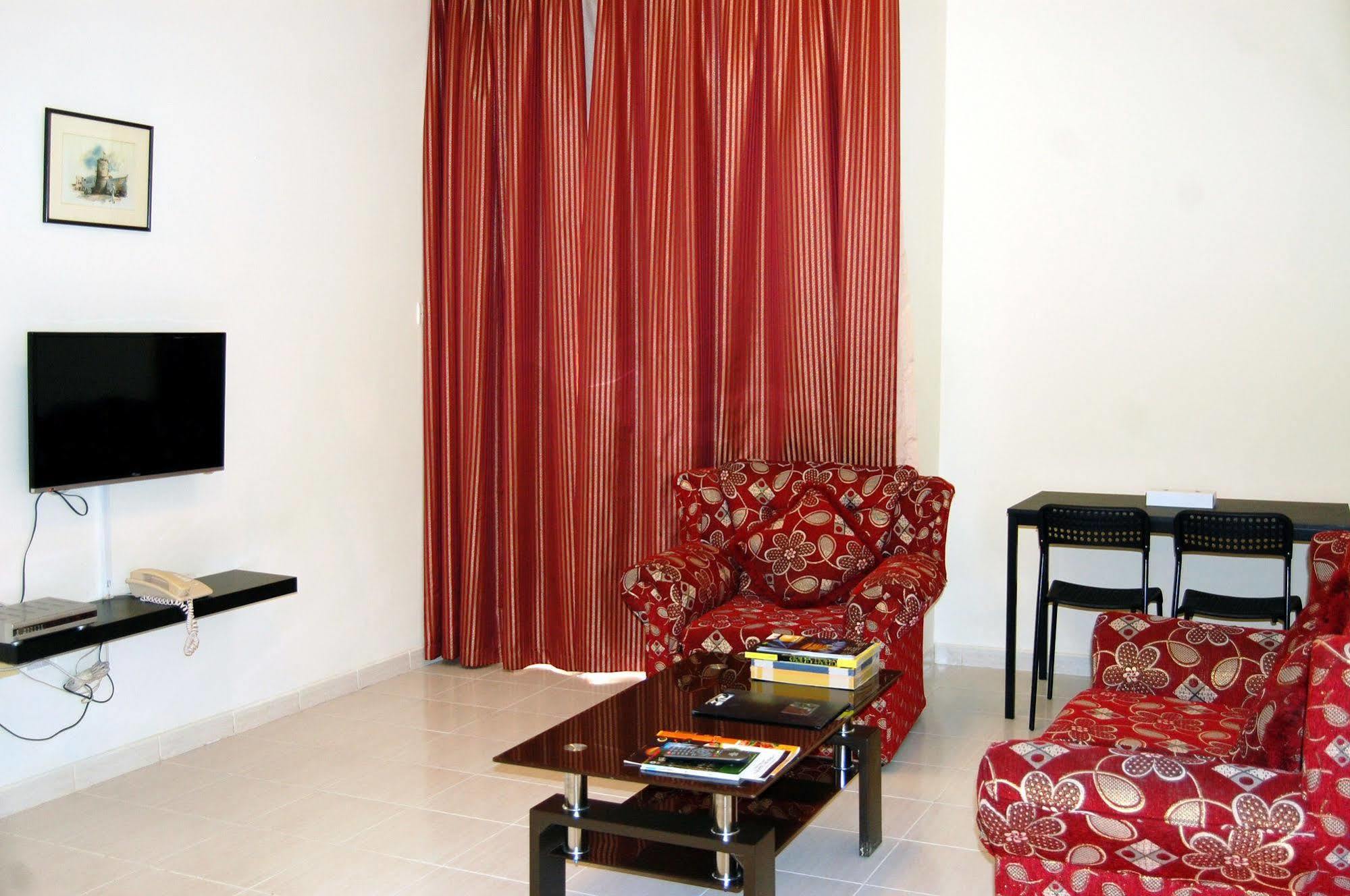 Al Ferdous Hotel Apartment Sharjah Exterior foto