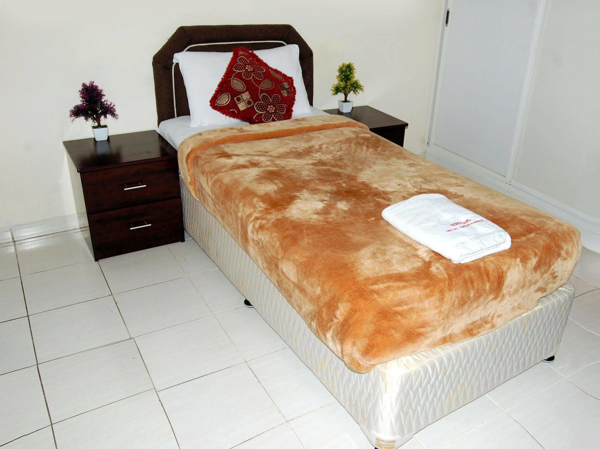 Al Ferdous Hotel Apartment Sharjah Exterior foto